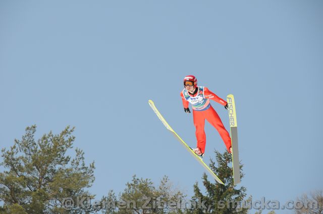 053 Harri Olli